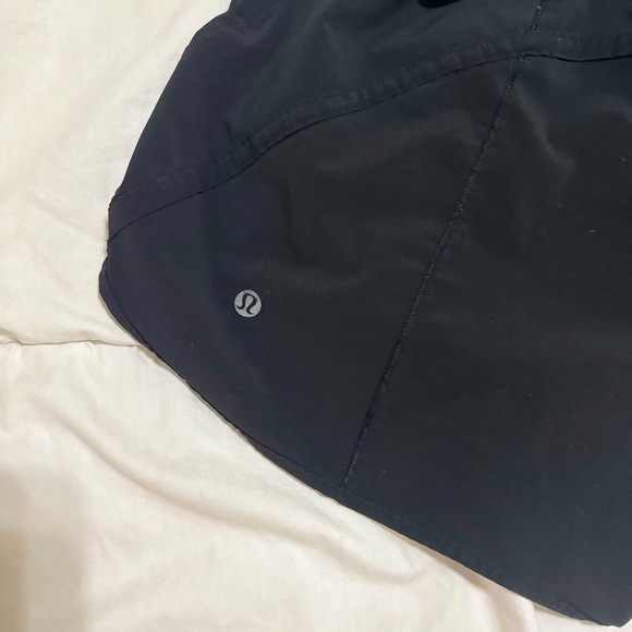 Lululemon Track That Shorts - Picture 5 of 5